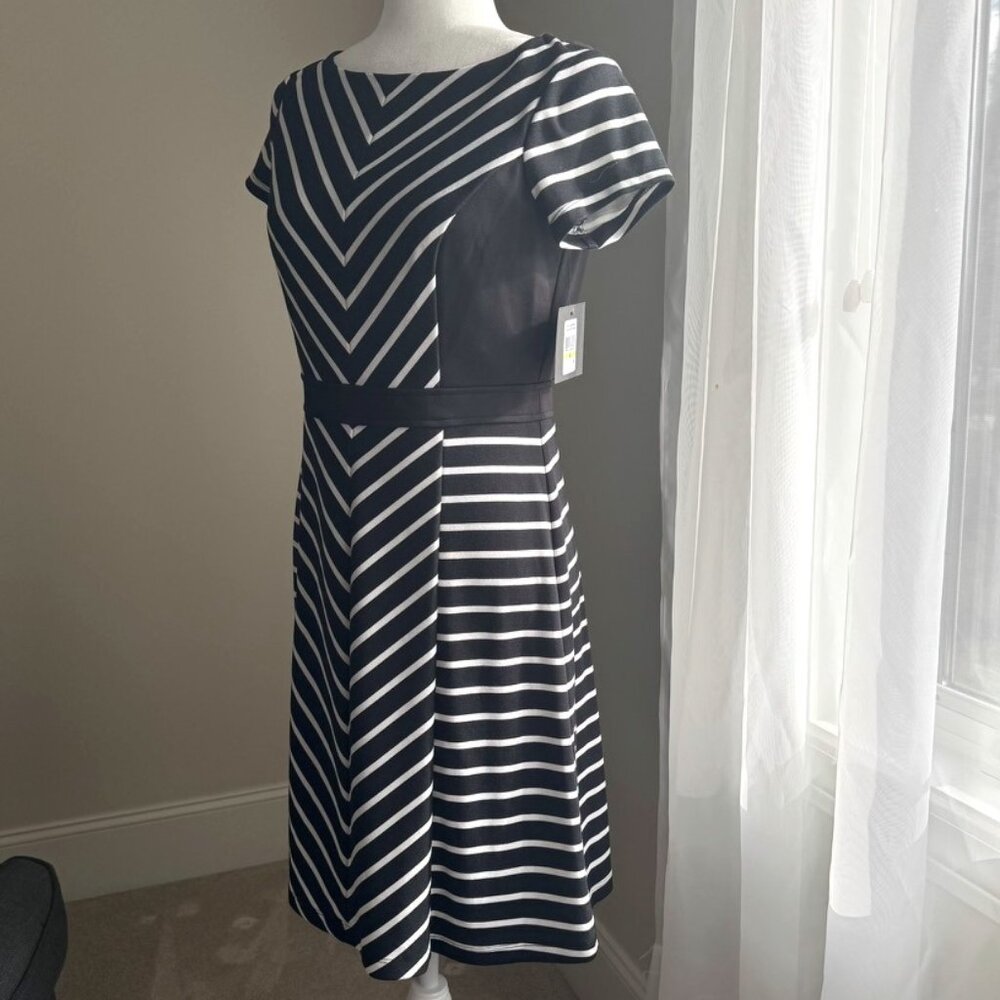 Ellen Tracy striped casual dress, size 4
